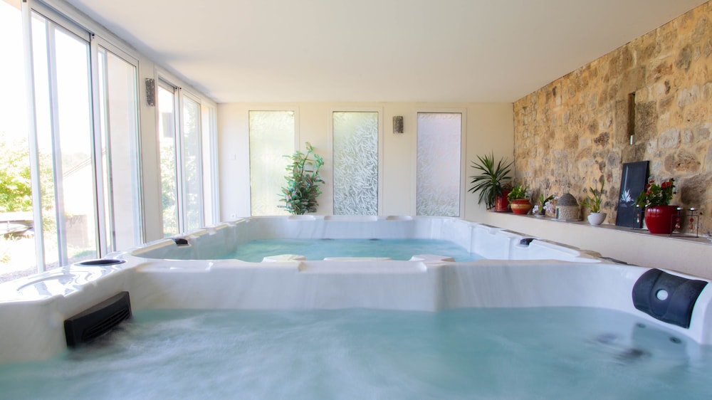 domaine de janis and spa