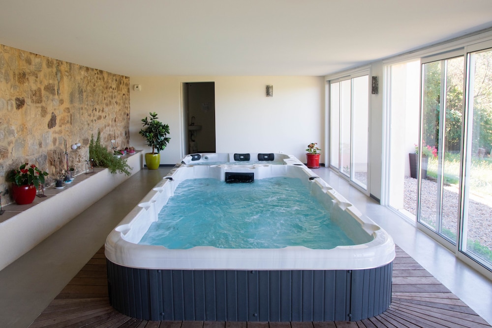 domaine de janis and spa