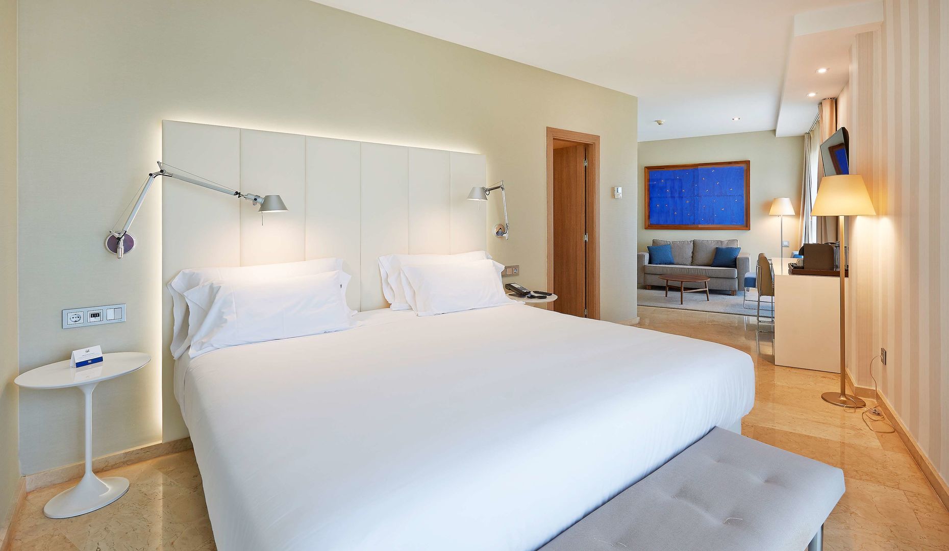 nh ciudad de zaragoza