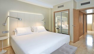 nh ciudad de zaragoza