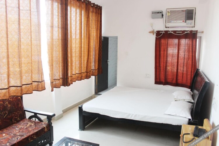 hotel tara inn