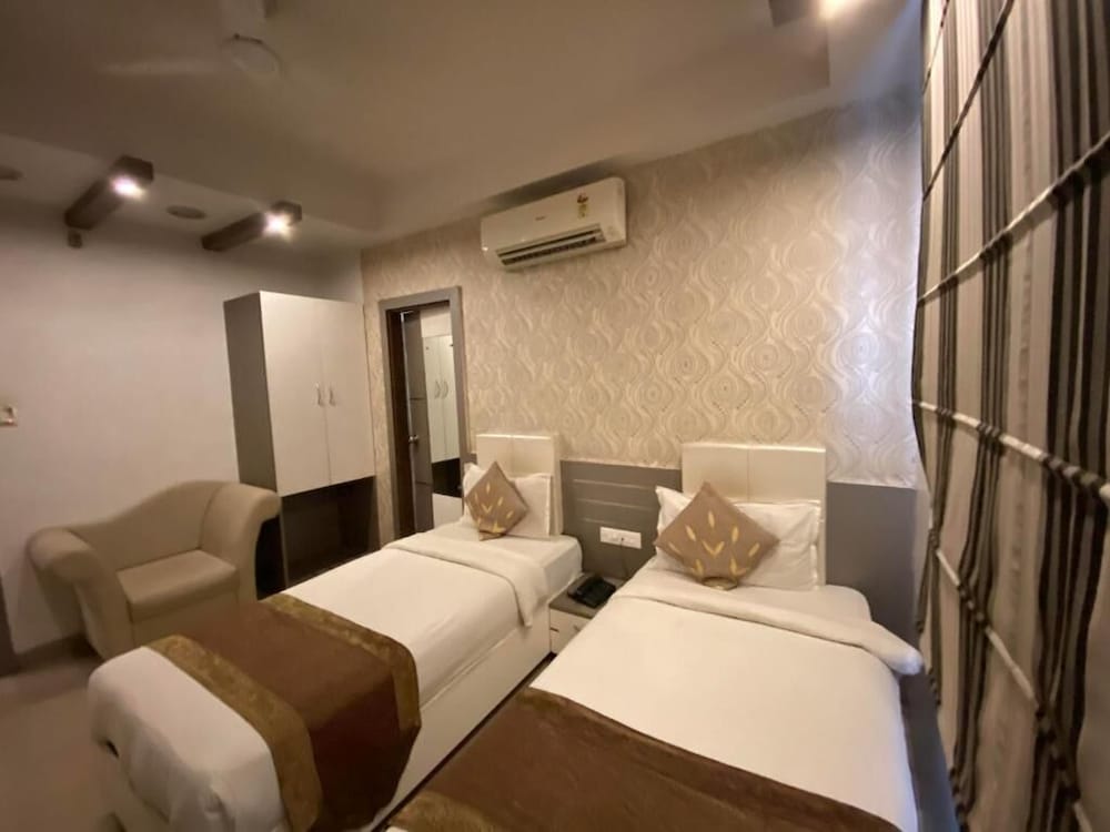 nirvana hotel