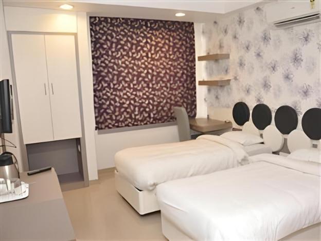 nirvana hotel