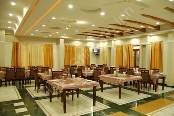 hotel shrinathinn