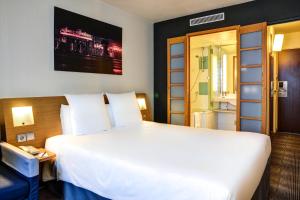 Novotel Paris Suresnes Longchamp,Paris>>Hauts-De-Seine,4 star