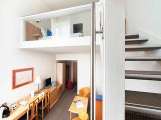 Hotel-Img