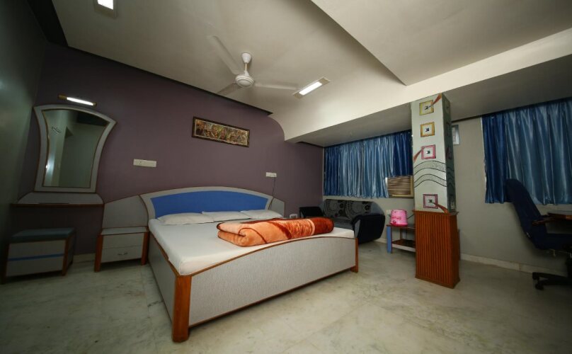 hotel darshan amreli