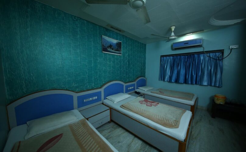 hotel darshan amreli