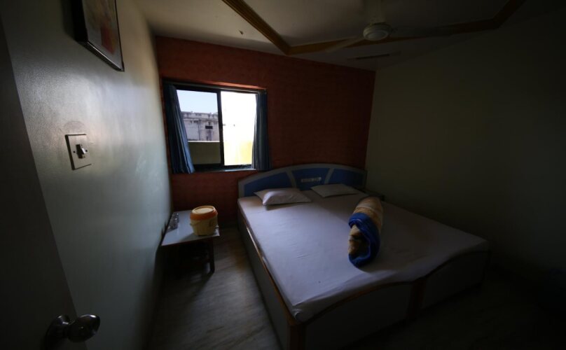 hotel darshan amreli