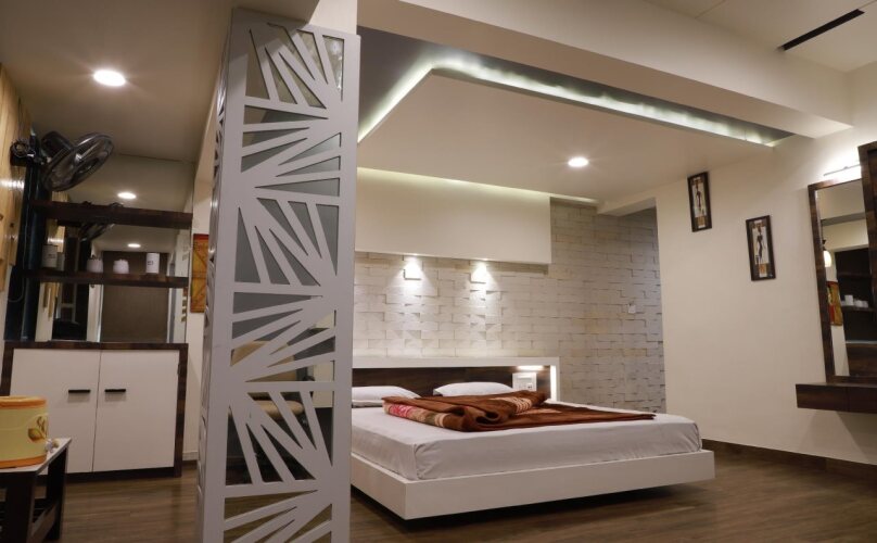 hotel darshan amreli