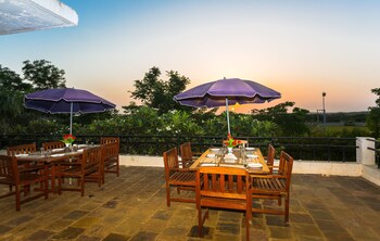 Asiatic Pride Resort,Dhari>>Amreli,4 star
