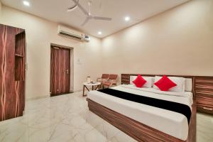 hotel bharat
