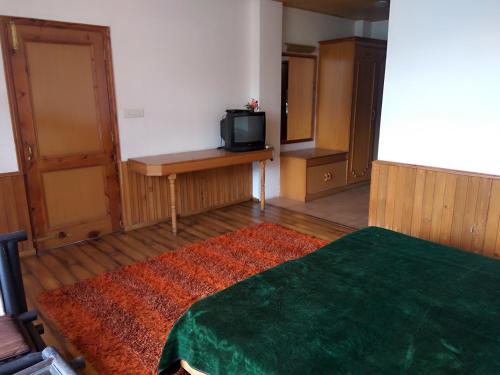 the himalayan chalet