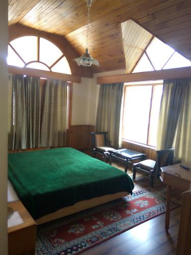 the himalayan chalet