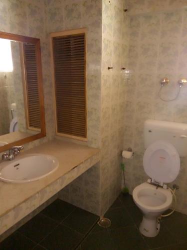 the himalayan chalet