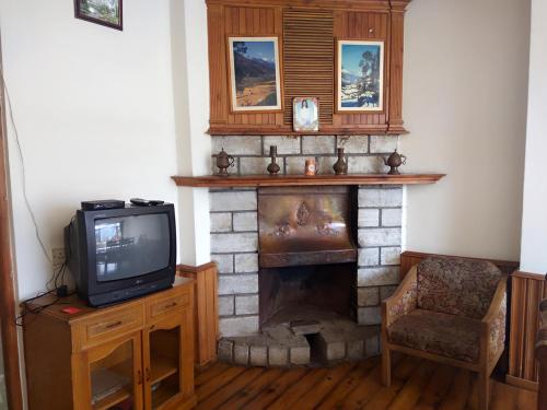the himalayan chalet