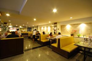grand business inn