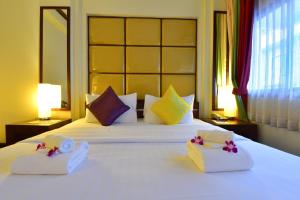 grand business inn