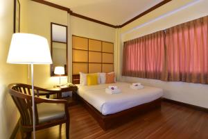 grand business inn