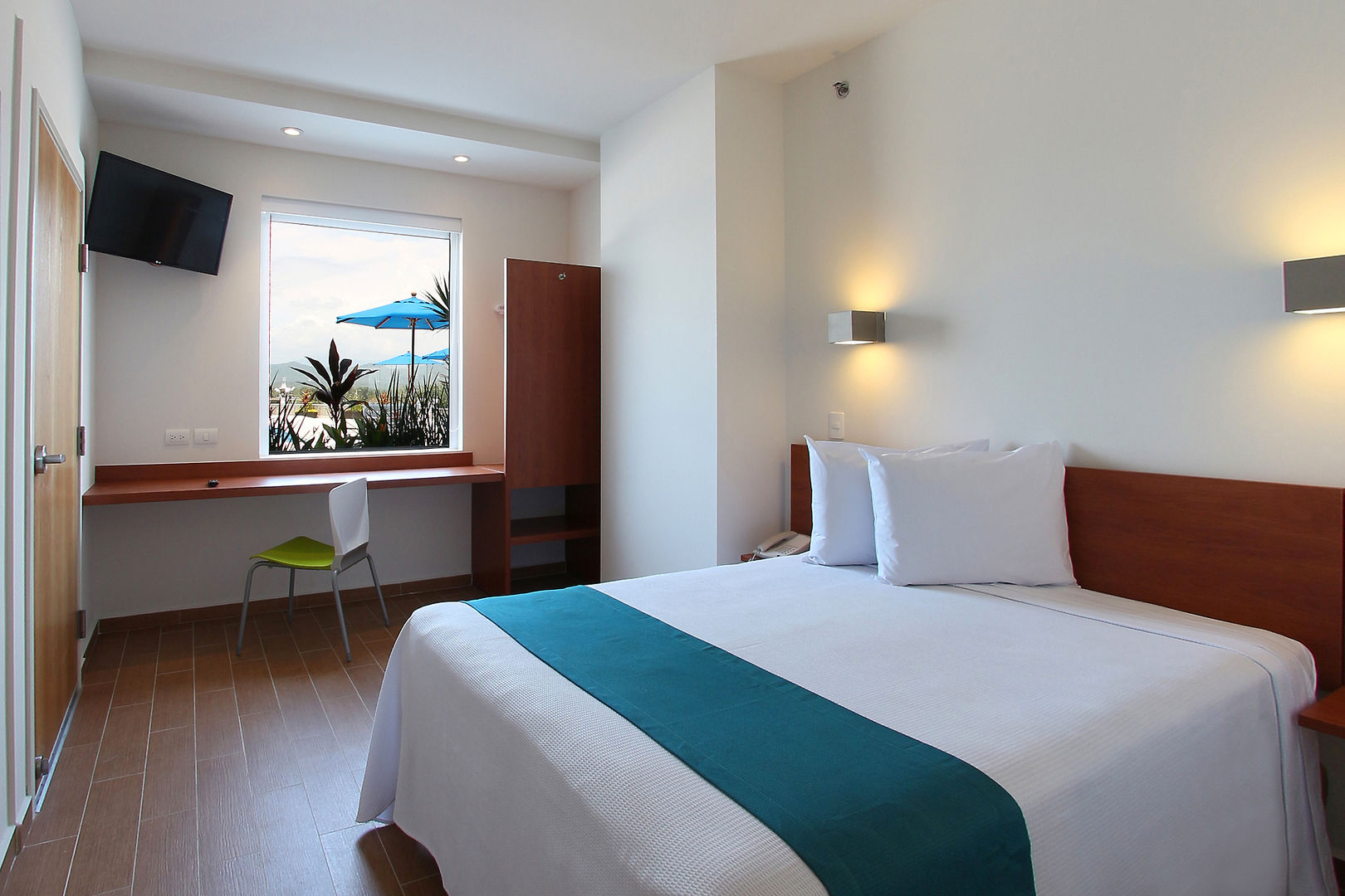 one puerto vallarta aeropuerto