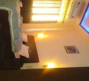 hotel apaar residency