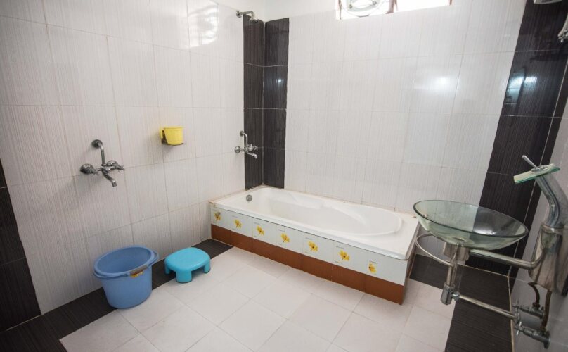 hotel apaar residency