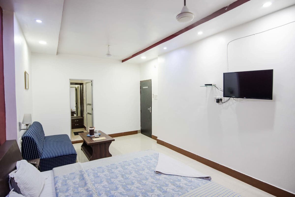 hotel apaar residency