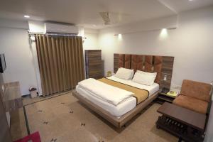 hotel shertown