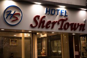 hotel shertown