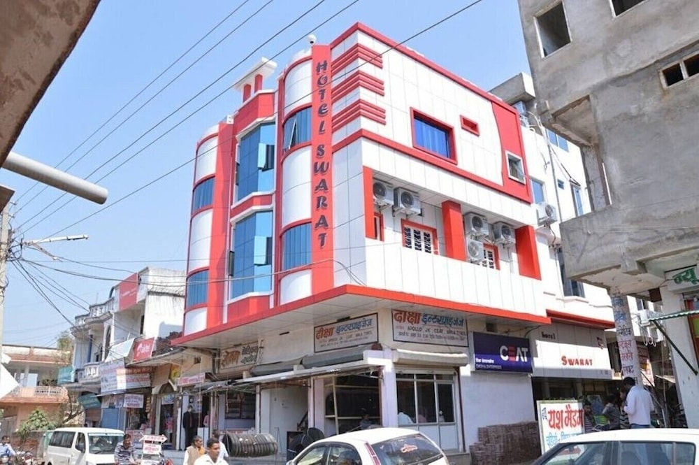 hotel swarat