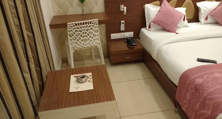 the grand imperial hotel