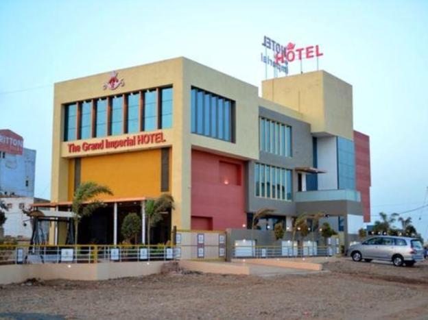 the grand imperial hotel