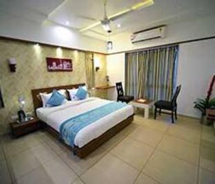 the grand imperial hotel