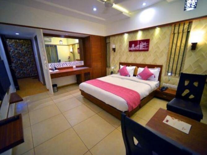 the grand imperial hotel