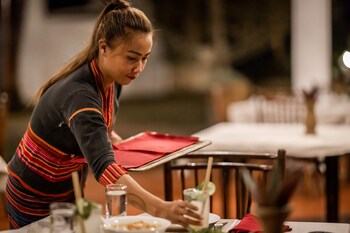 sanctuary pakbeng lodge