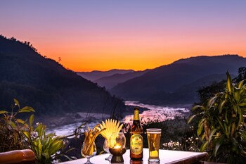 sanctuary pakbeng lodge