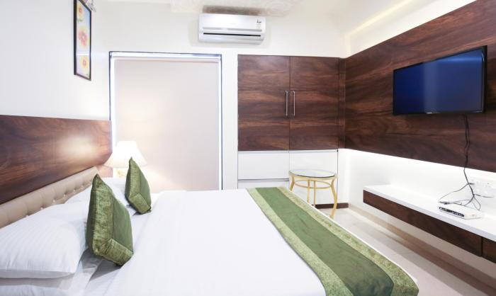 Hotel Sunland,Pune>>Baramati,2 star