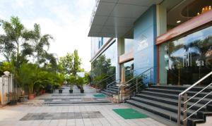 Hotel Sunland,Pune>>Baramati,2 star