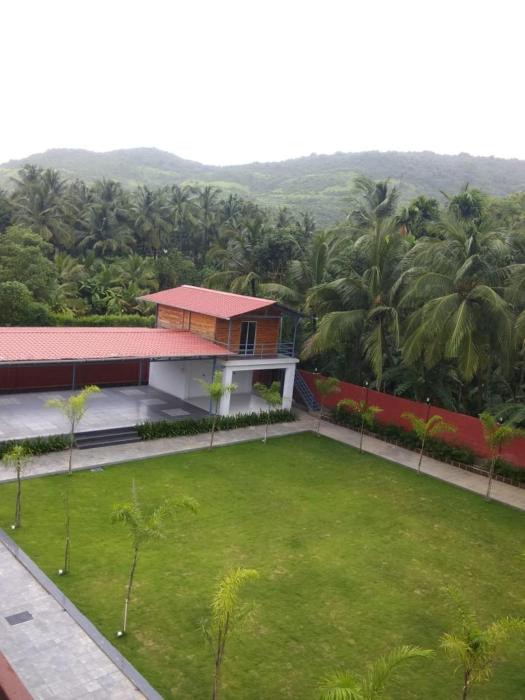 meritas seawind beach resort shrivardhan