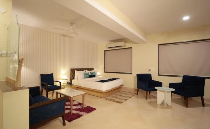 meritas seawind beach resort shrivardhan
