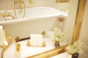 Palais Coburg Residenz,Rustenfeld>>Vienna,5 star