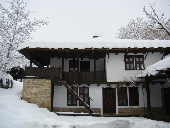 dedovite kashti