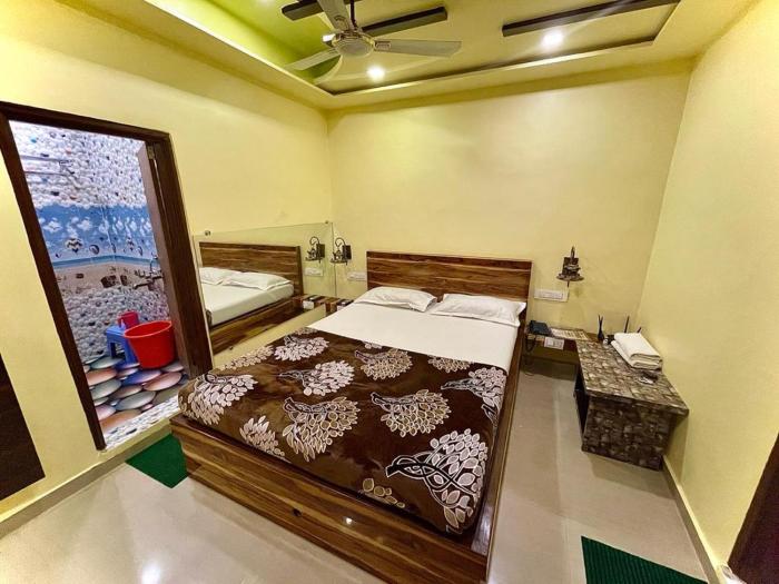 hotel saptarang residency