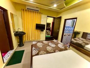 hotel saptarang residency