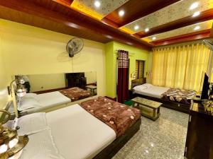 hotel saptarang residency
