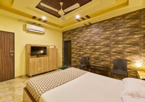 hotel saptarang residency