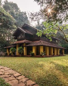 Pepper Trail,Kozhikode>>Kolagappara,4 star