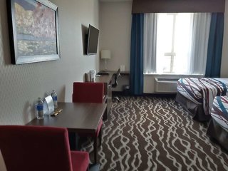 Encore Suites By Service Plus Inns,Grande Prairie>>Clairmont,3 star