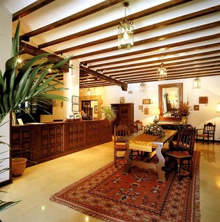 parador de santillana del mar