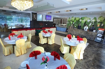 hotel vassi palaze